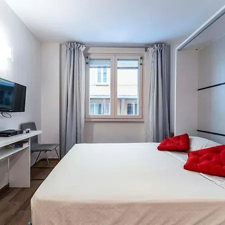 Ponte Vecchio Flat Apartment Florence Exterior photo